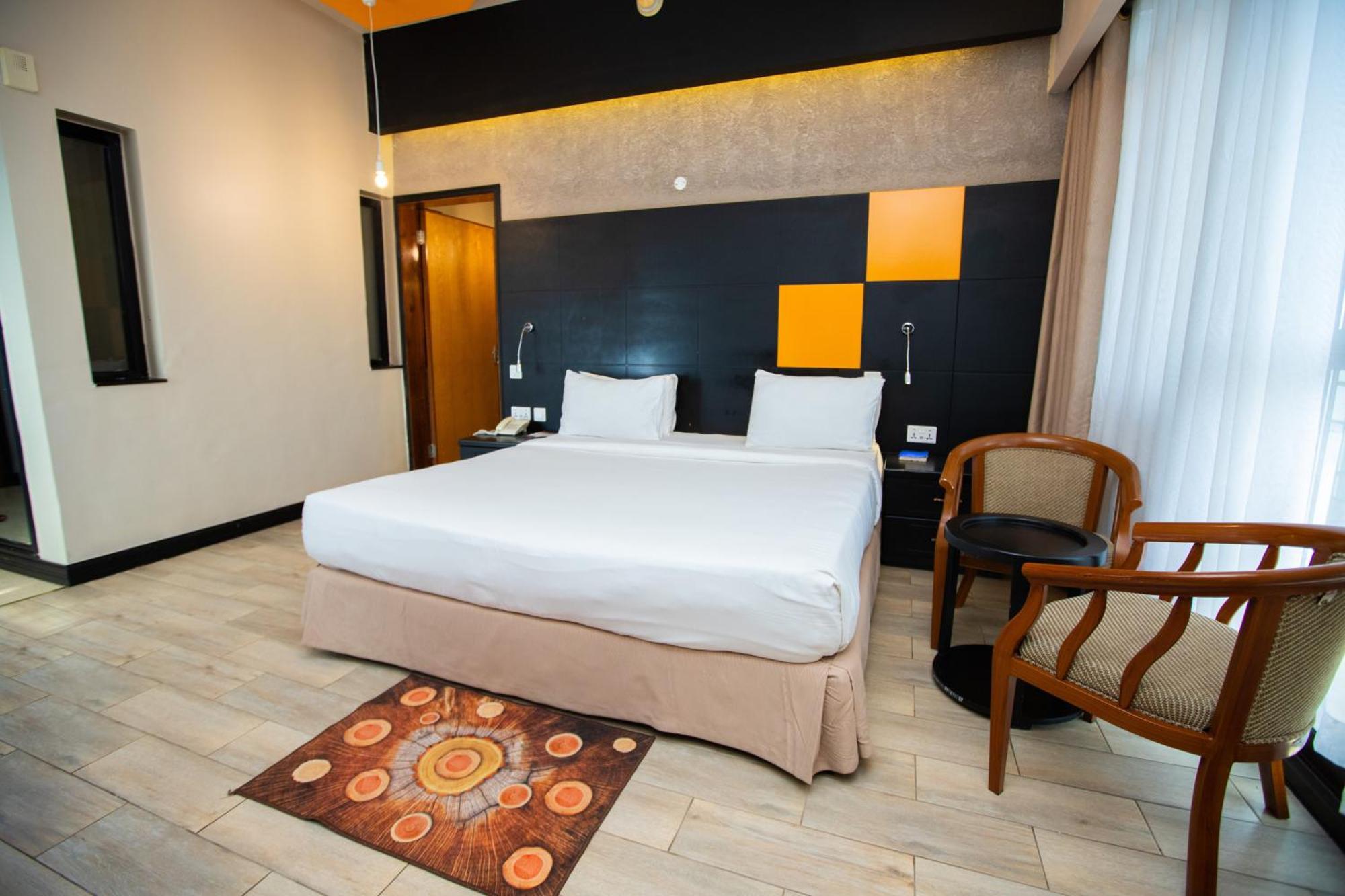 Gold Crest Hotel Mwanza Exterior photo